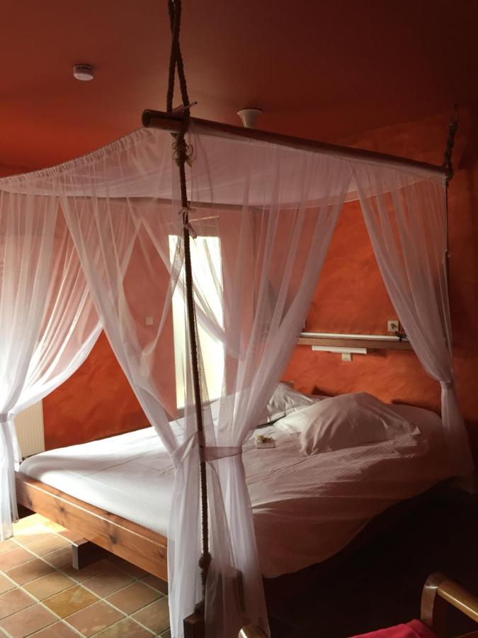 Kudita Bed & Breakfast *